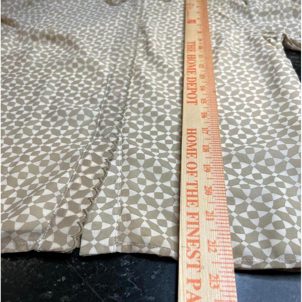 Cece Scallop Edge Geo Print Blouse –Neutral Tan & Cream Puff Sleeve Top – Size S - Picture 6 of 6